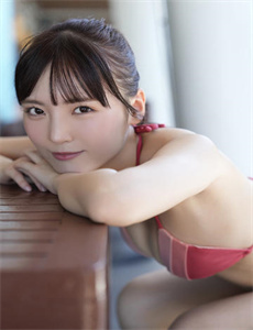 爱上我的小女佣